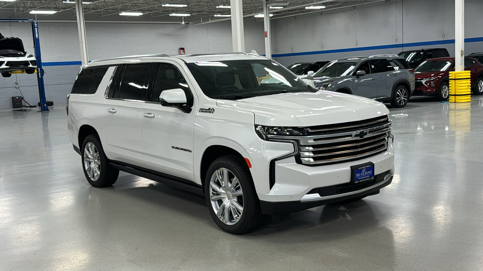 2024 Chevrolet Suburban High Country 2