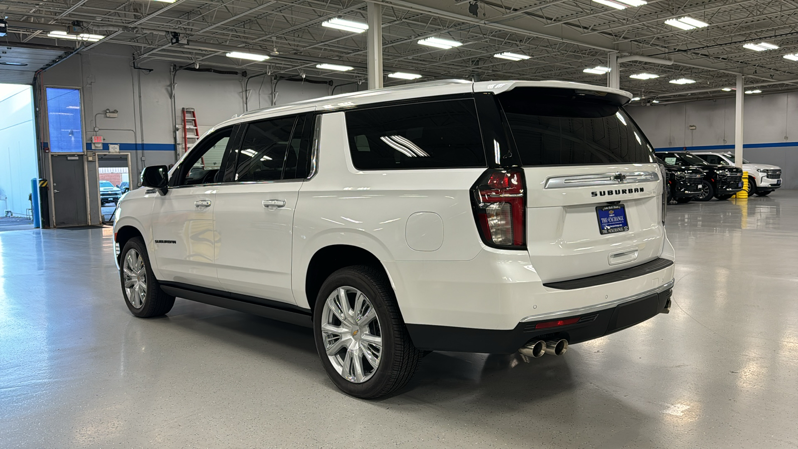 2024 Chevrolet Suburban High Country 7