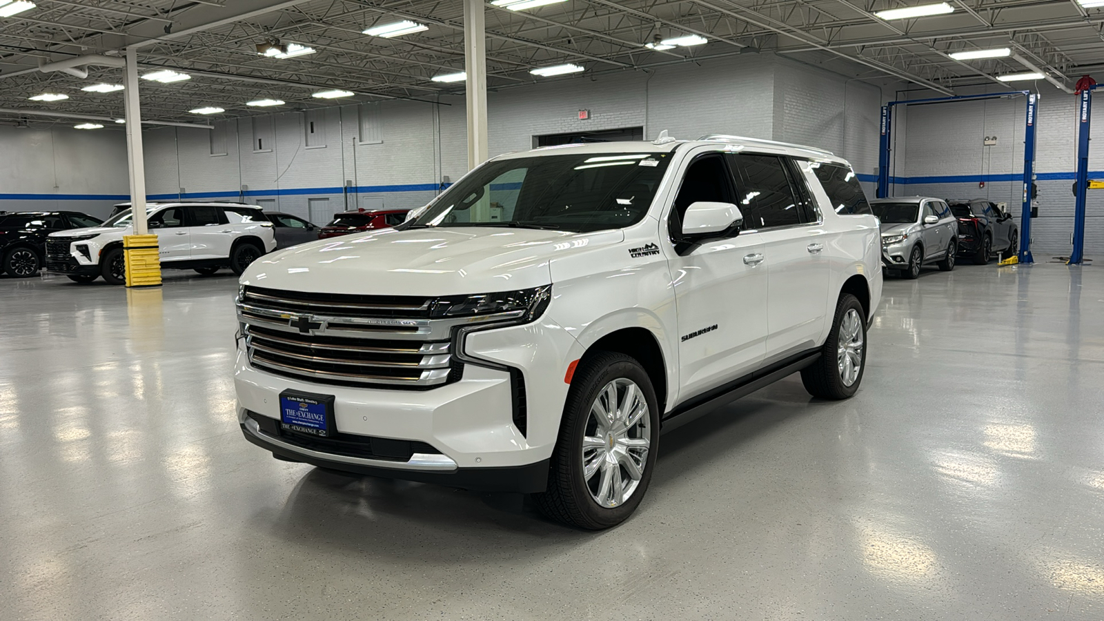 2024 Chevrolet Suburban High Country 24