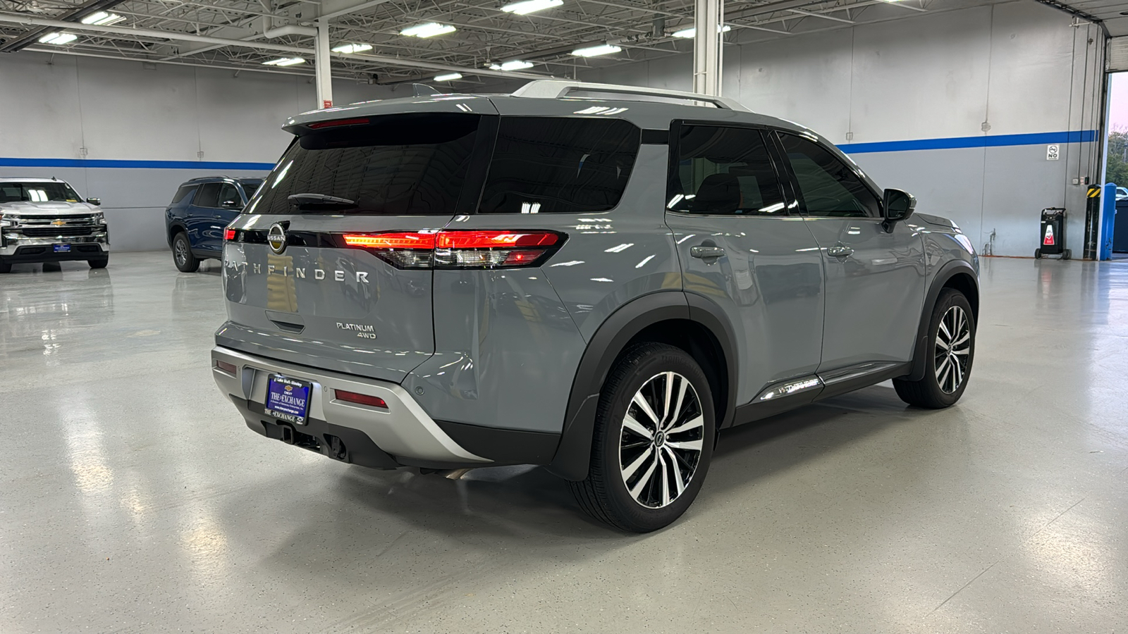 2024 Nissan Pathfinder Platinum 4