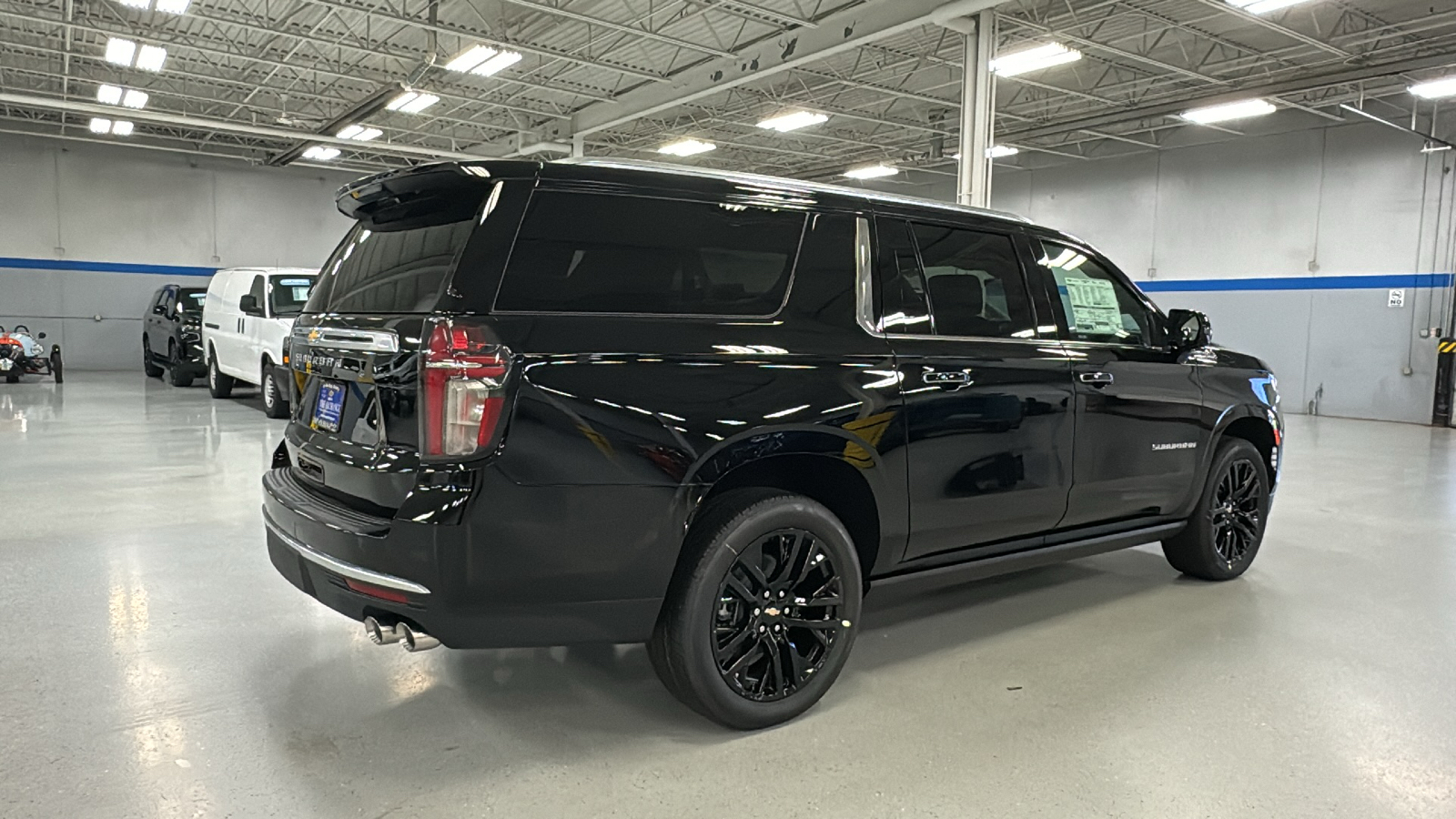 2024 Chevrolet Suburban High Country 4