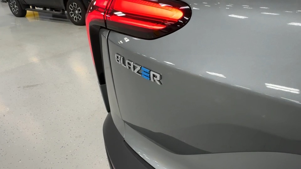 2024 Chevrolet Blazer EV LT 7