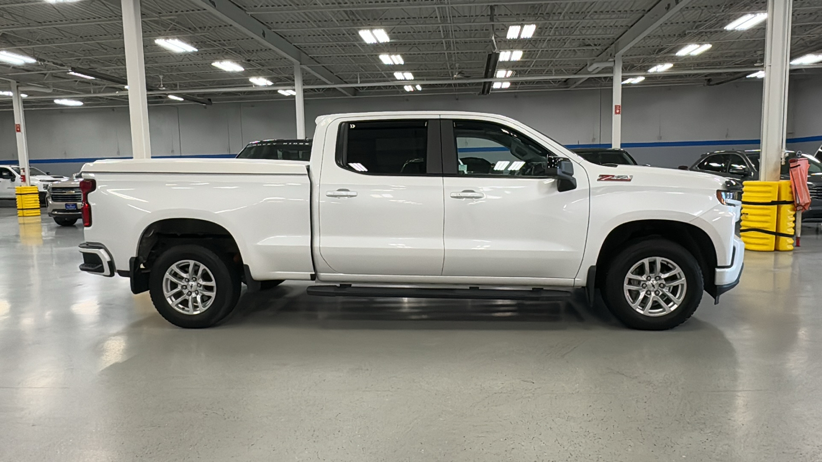 2019 Chevrolet Silverado 1500 RST 3