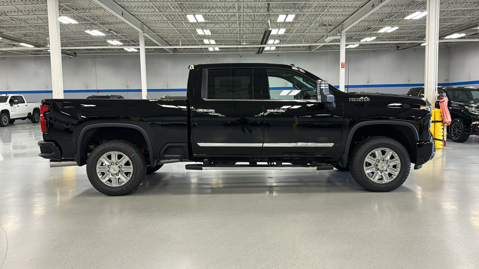 2024 Chevrolet Silverado 2500HD High Country 3