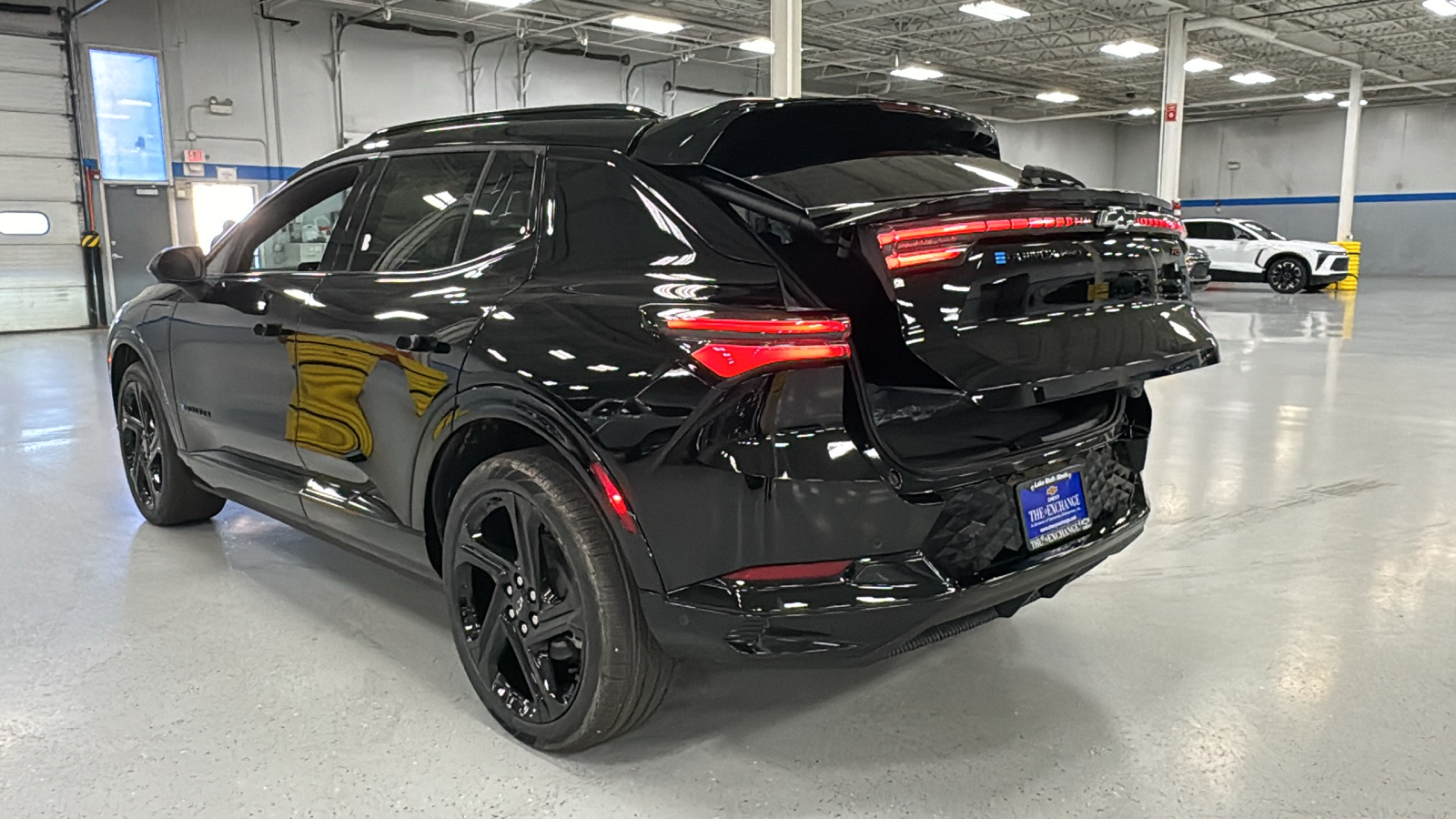 2024 Chevrolet Equinox EV RS 10