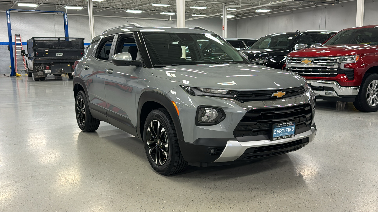 2023 Chevrolet TrailBlazer LT 2