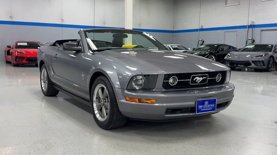 2006 Ford Mustang V6 2