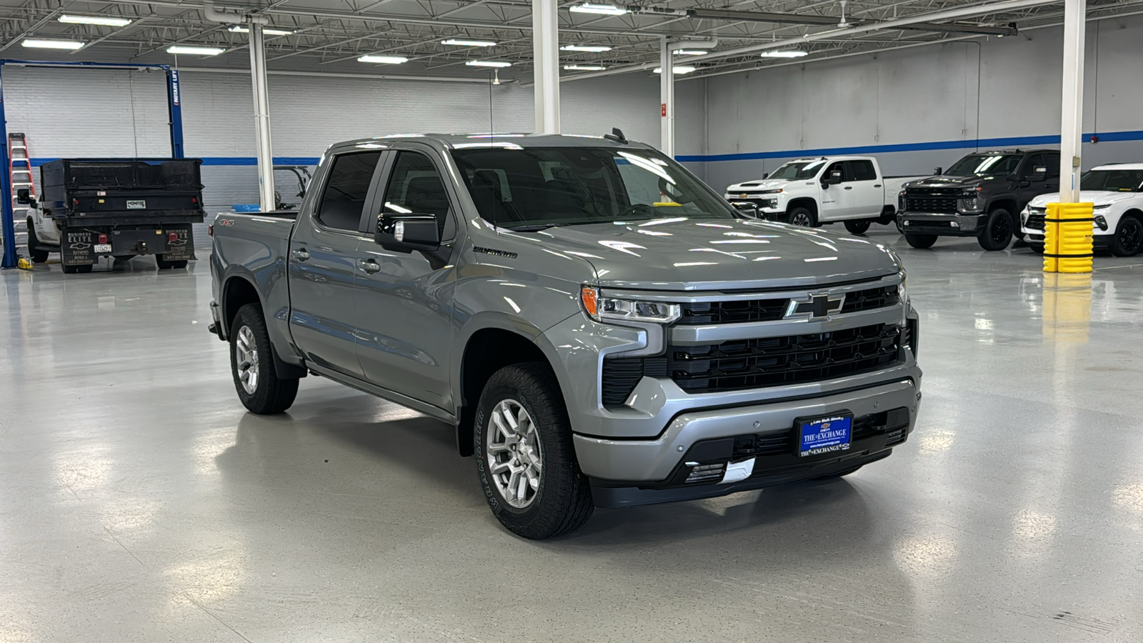 2024 Chevrolet Silverado 1500 RST 2