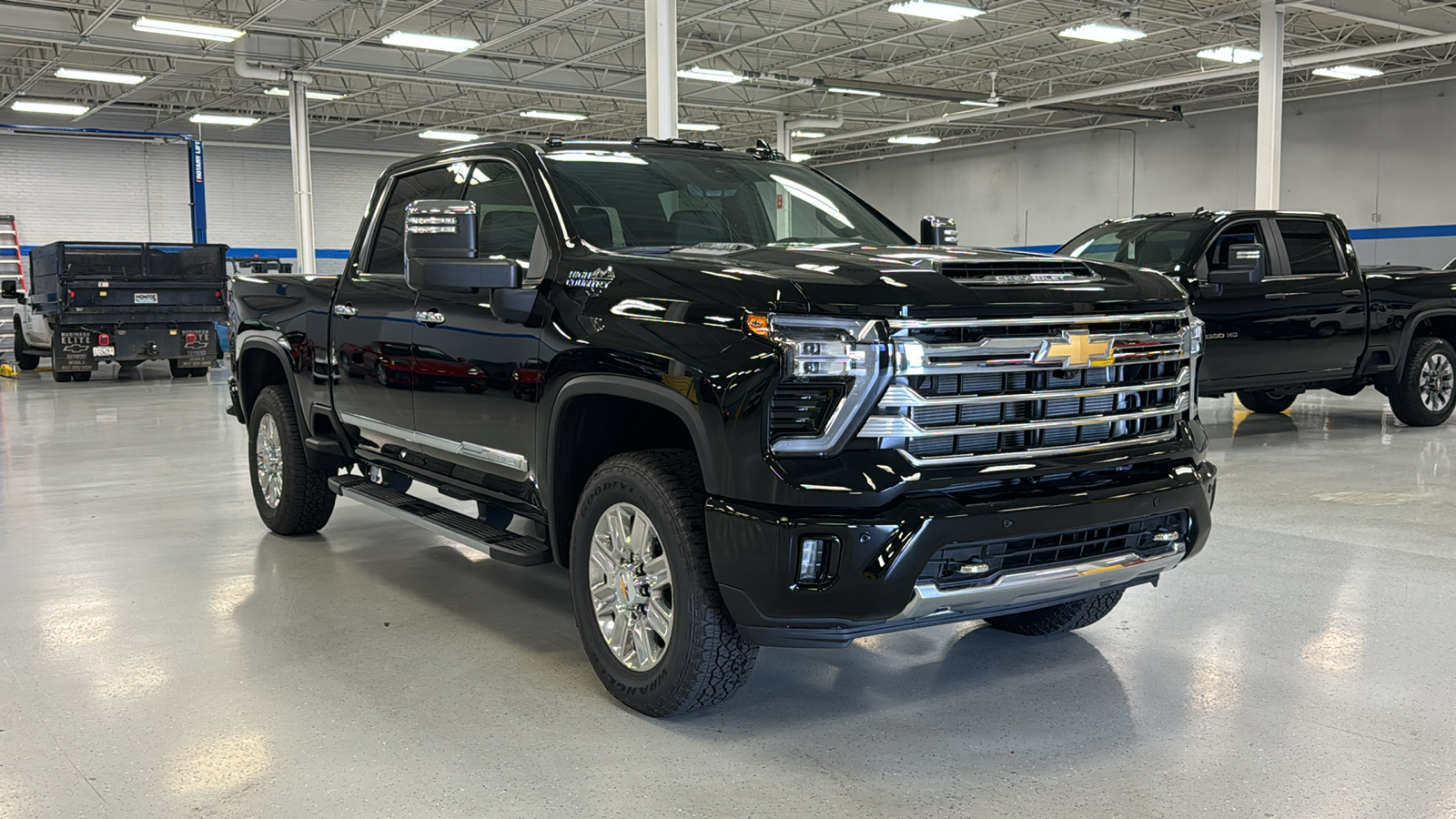 2024 Chevrolet Silverado 2500HD High Country 1