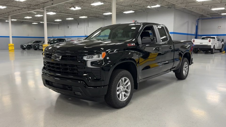 2024 Chevrolet Silverado 1500 RST 23