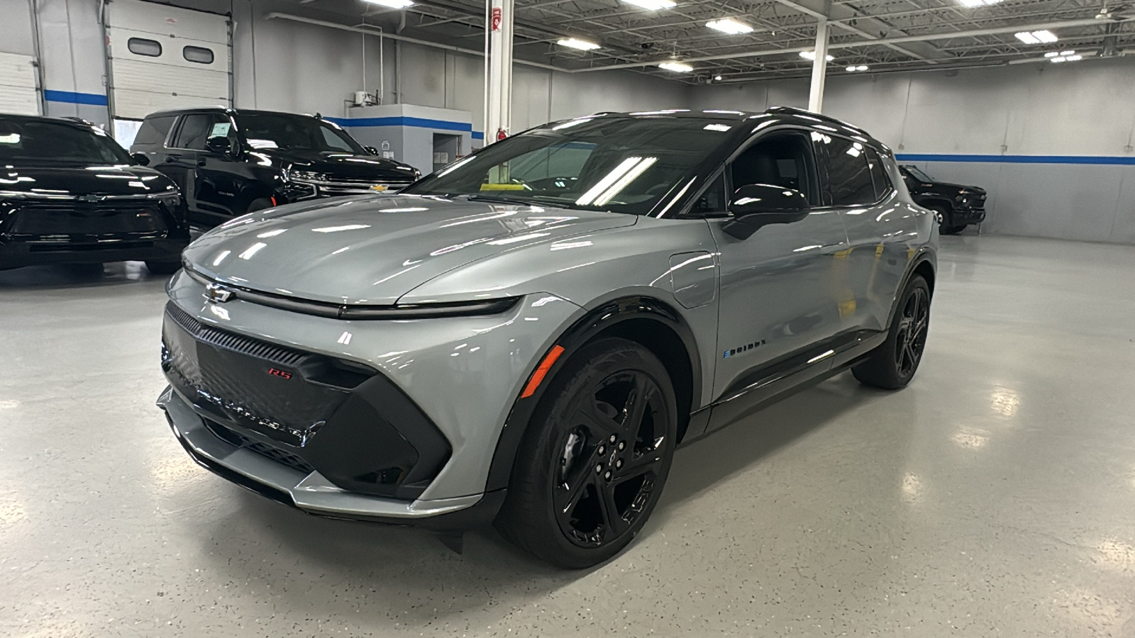 2024 Chevrolet Equinox EV RS 18