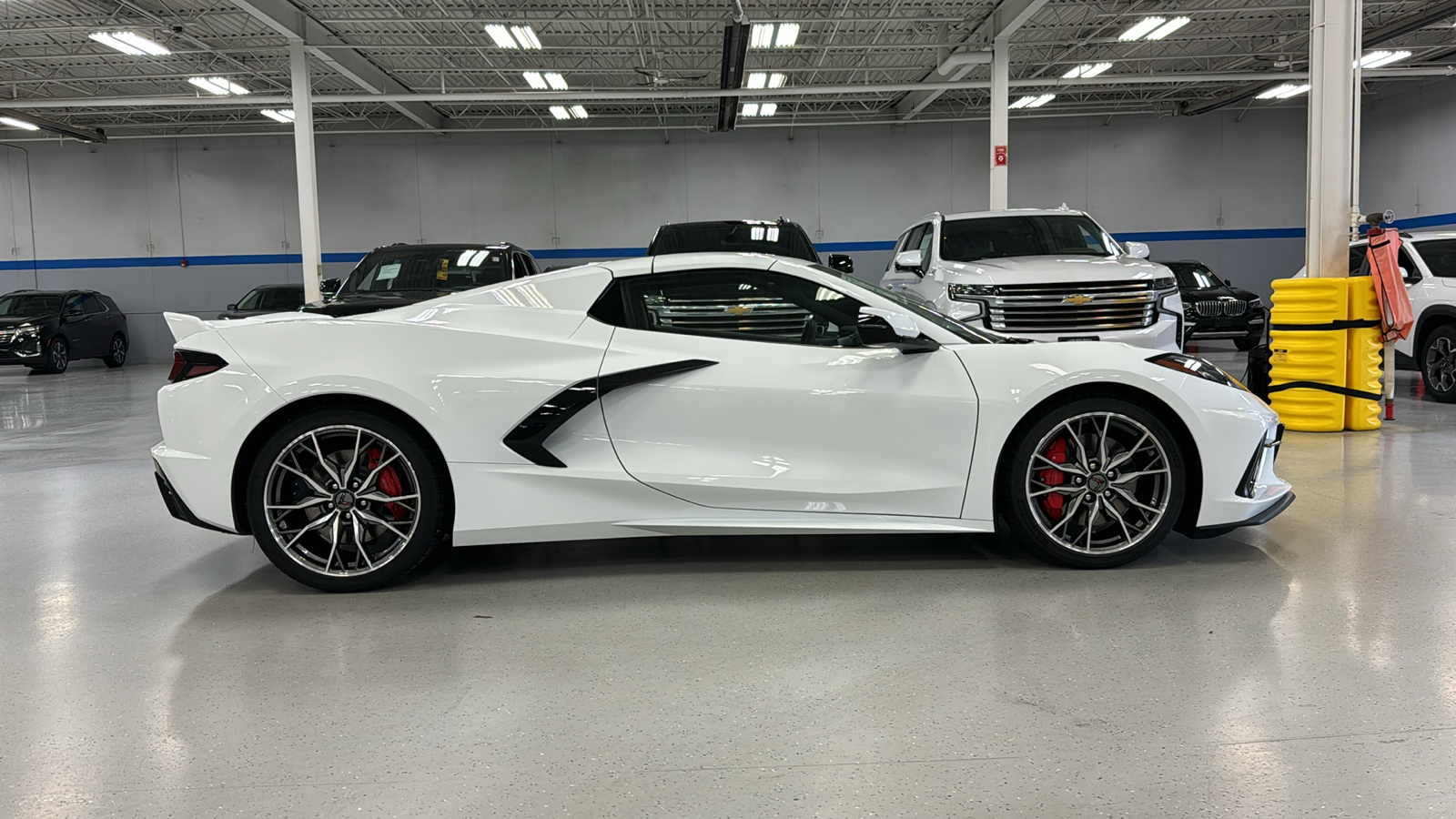 2024 Chevrolet Corvette Stingray 3