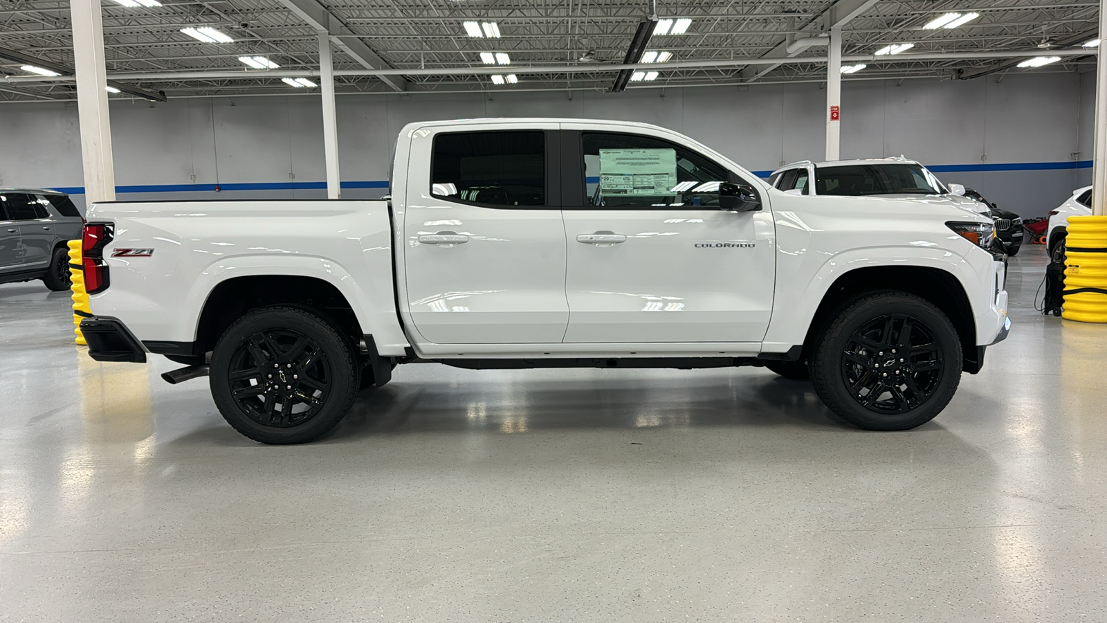 2024 Chevrolet Colorado Z71 3