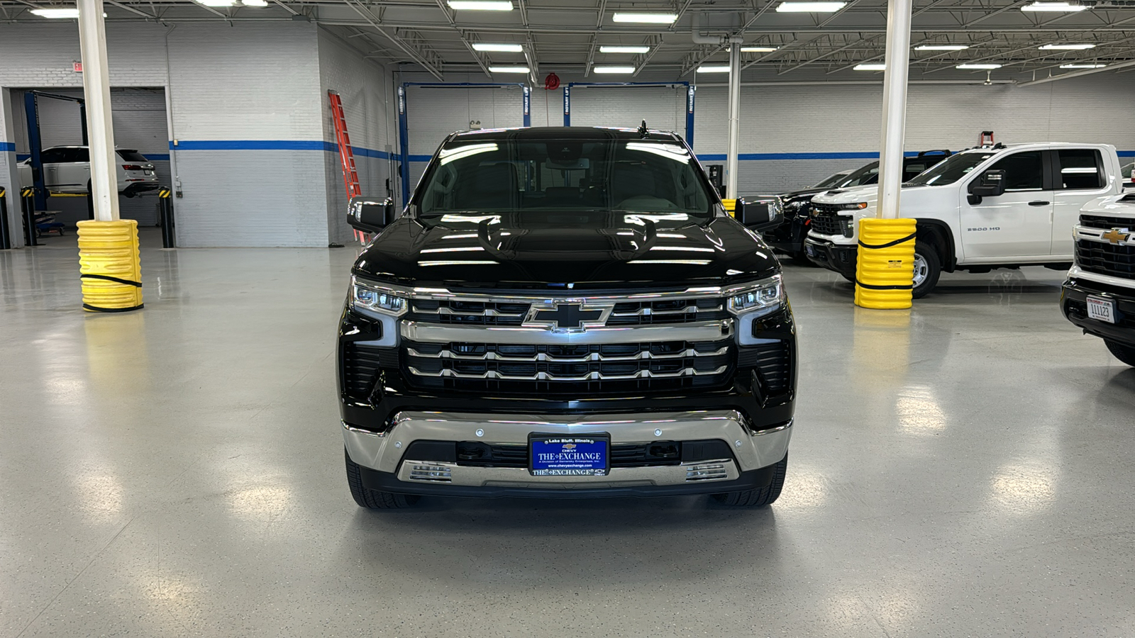 2024 Chevrolet Silverado 1500 LTZ 21