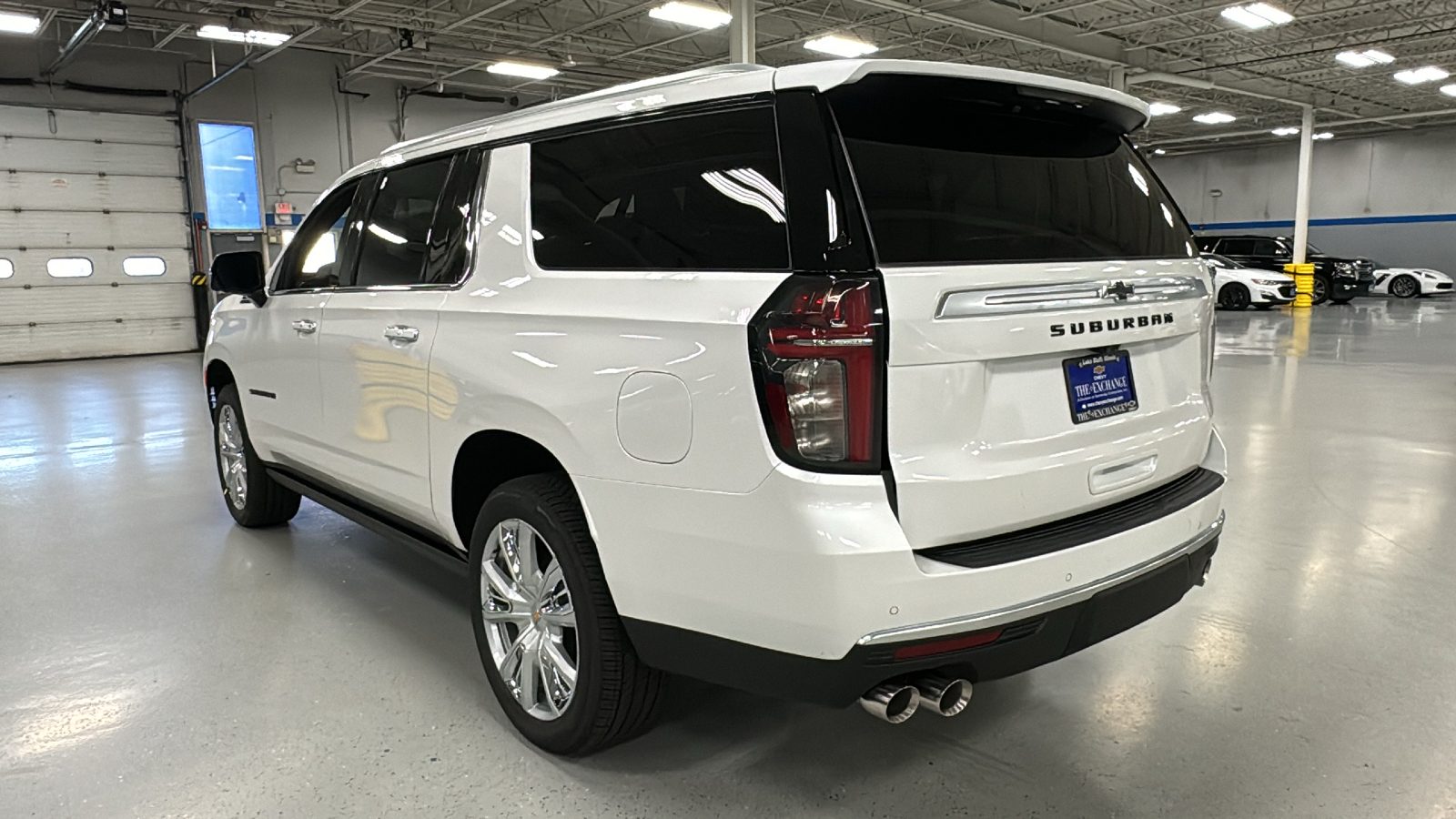 2024 Chevrolet Suburban High Country 9