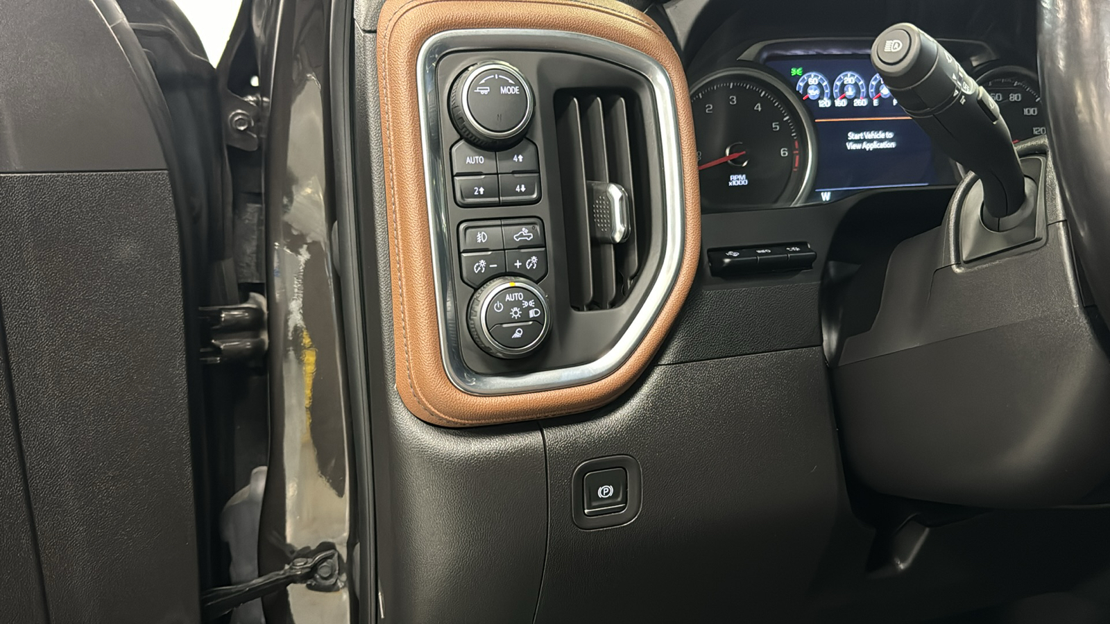 2021 Chevrolet Silverado 1500 High Country 11