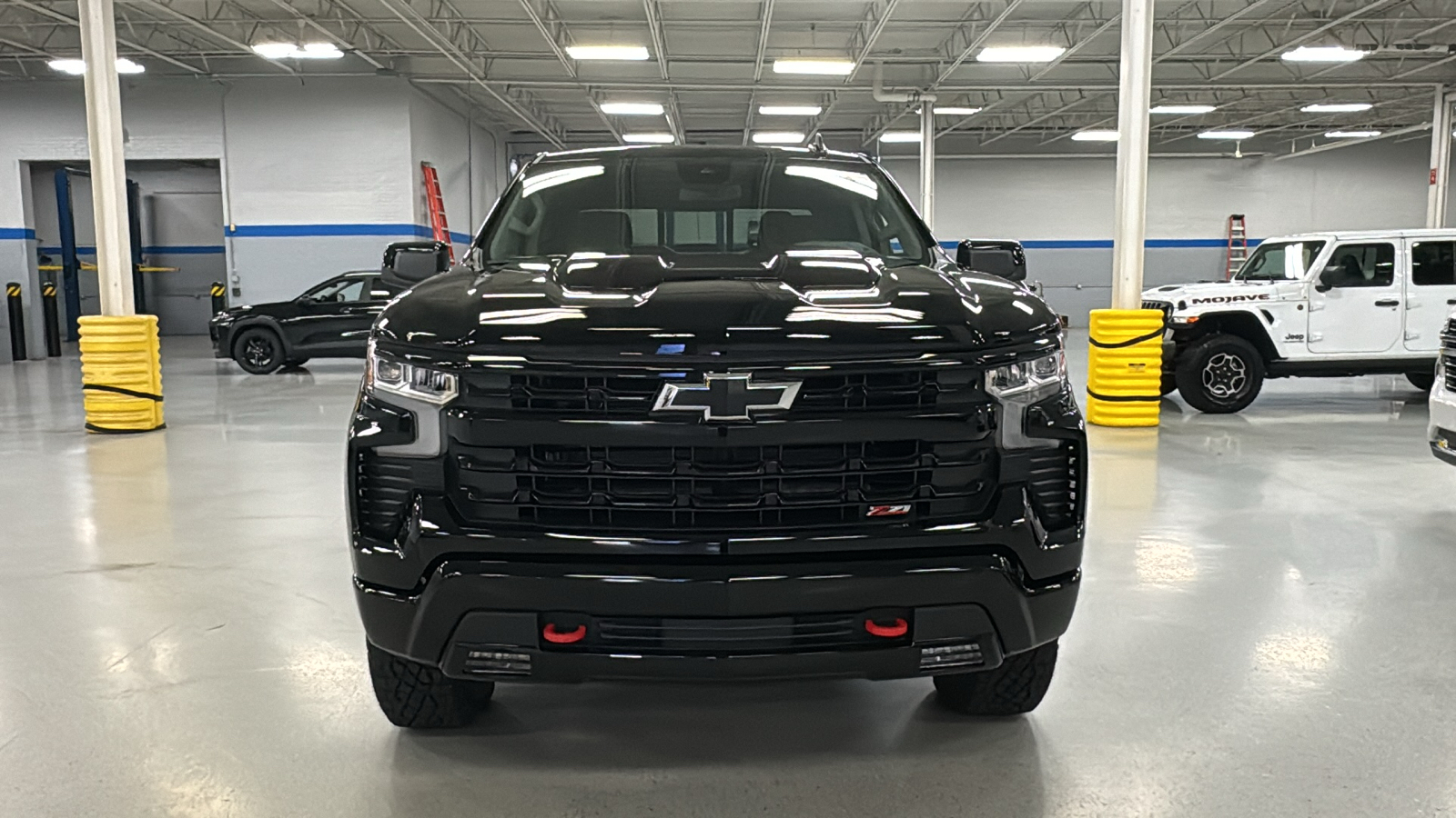 2024 Chevrolet Silverado 1500 LT Trail Boss 22