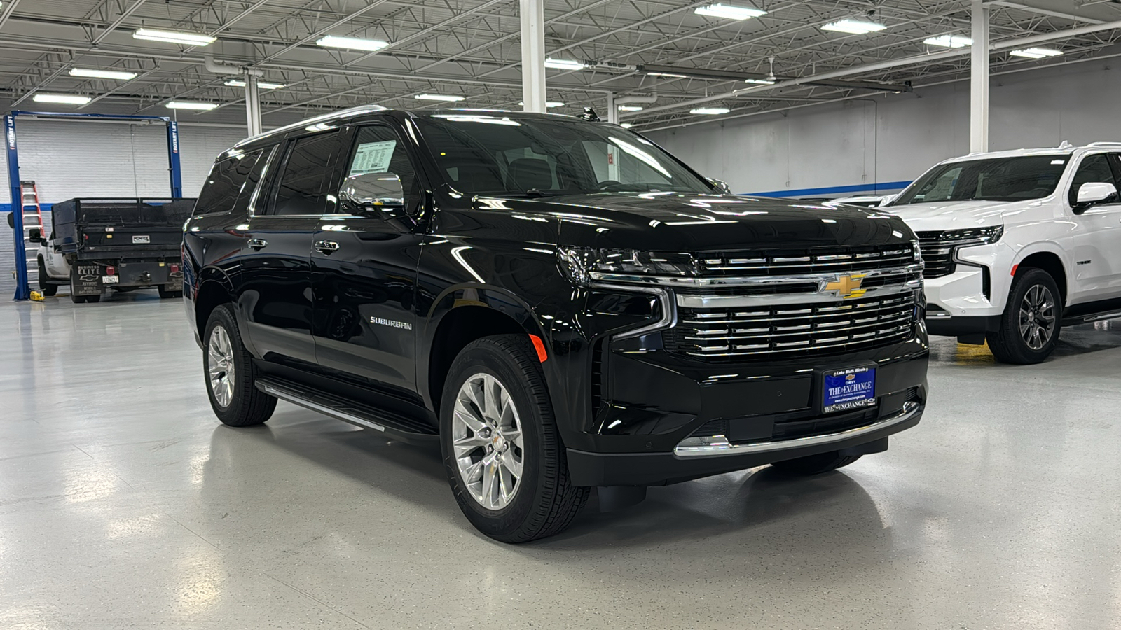 2024 Chevrolet Suburban Premier 2