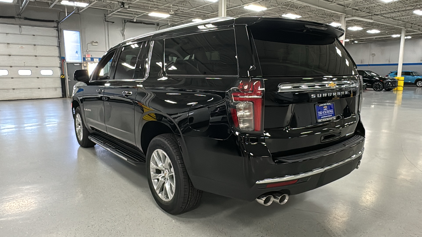 2024 Chevrolet Suburban Premier 8