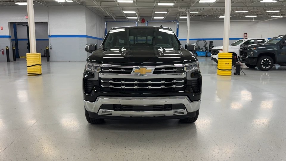 2024 Chevrolet Silverado 1500 LTZ 21