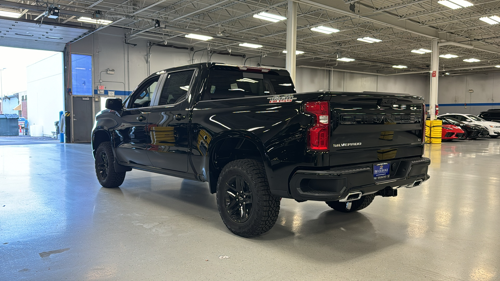 2024 Chevrolet Silverado 1500 LT Trail Boss 6