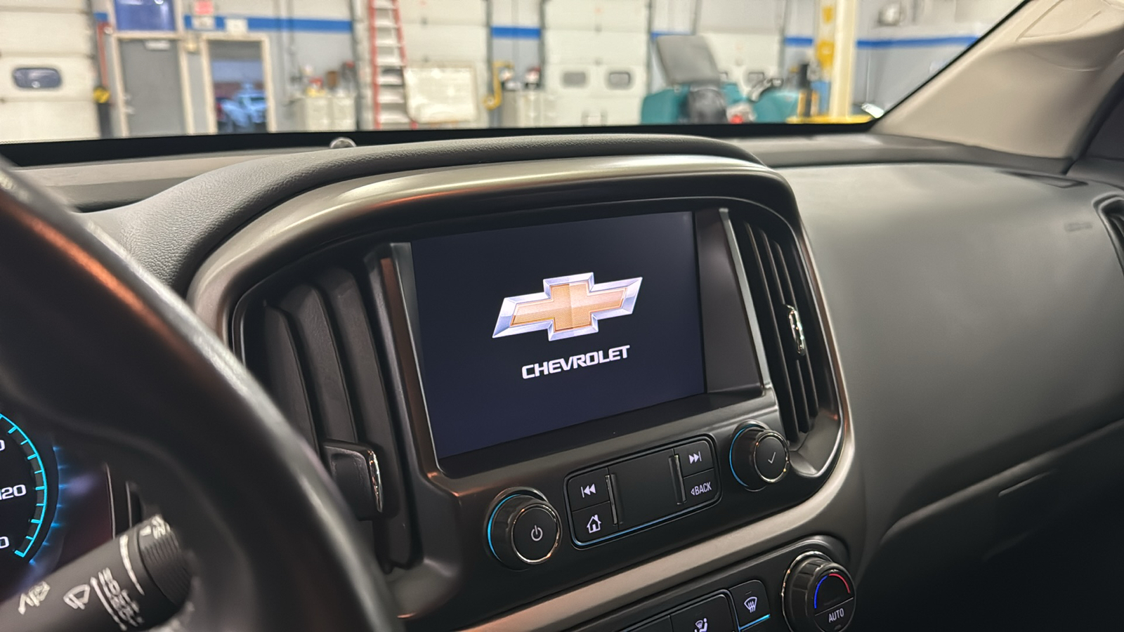 2021 Chevrolet Colorado Z71 9