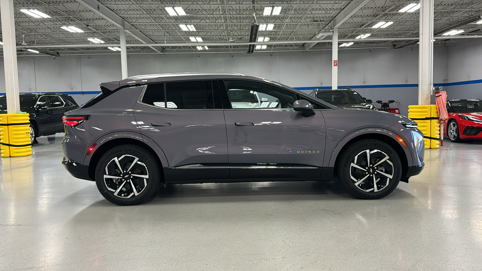 2024 Chevrolet Equinox EV LT 3