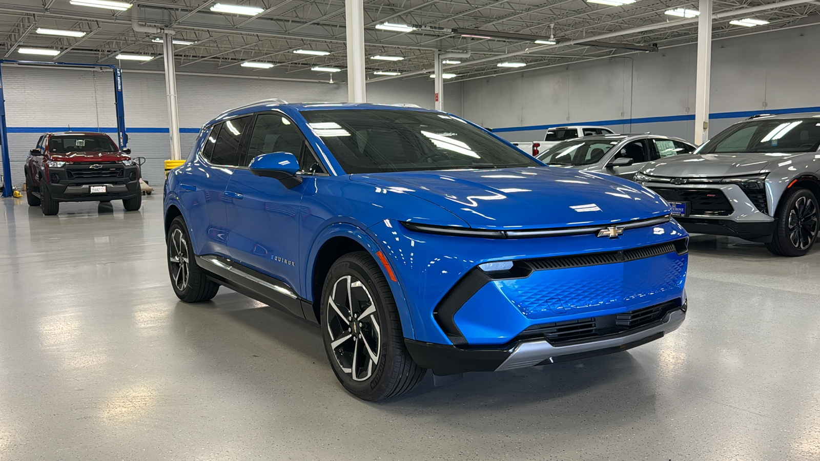 2024 Chevrolet Equinox EV LT 3