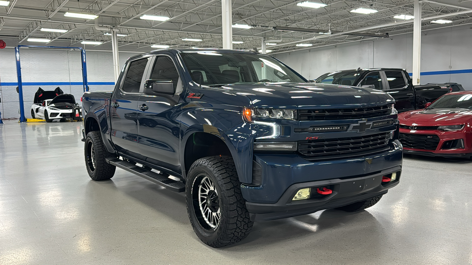 2019 Chevrolet Silverado 1500 RST 3