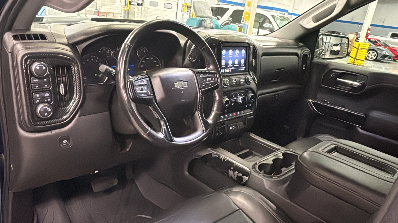 2019 Chevrolet Silverado 1500 RST 9