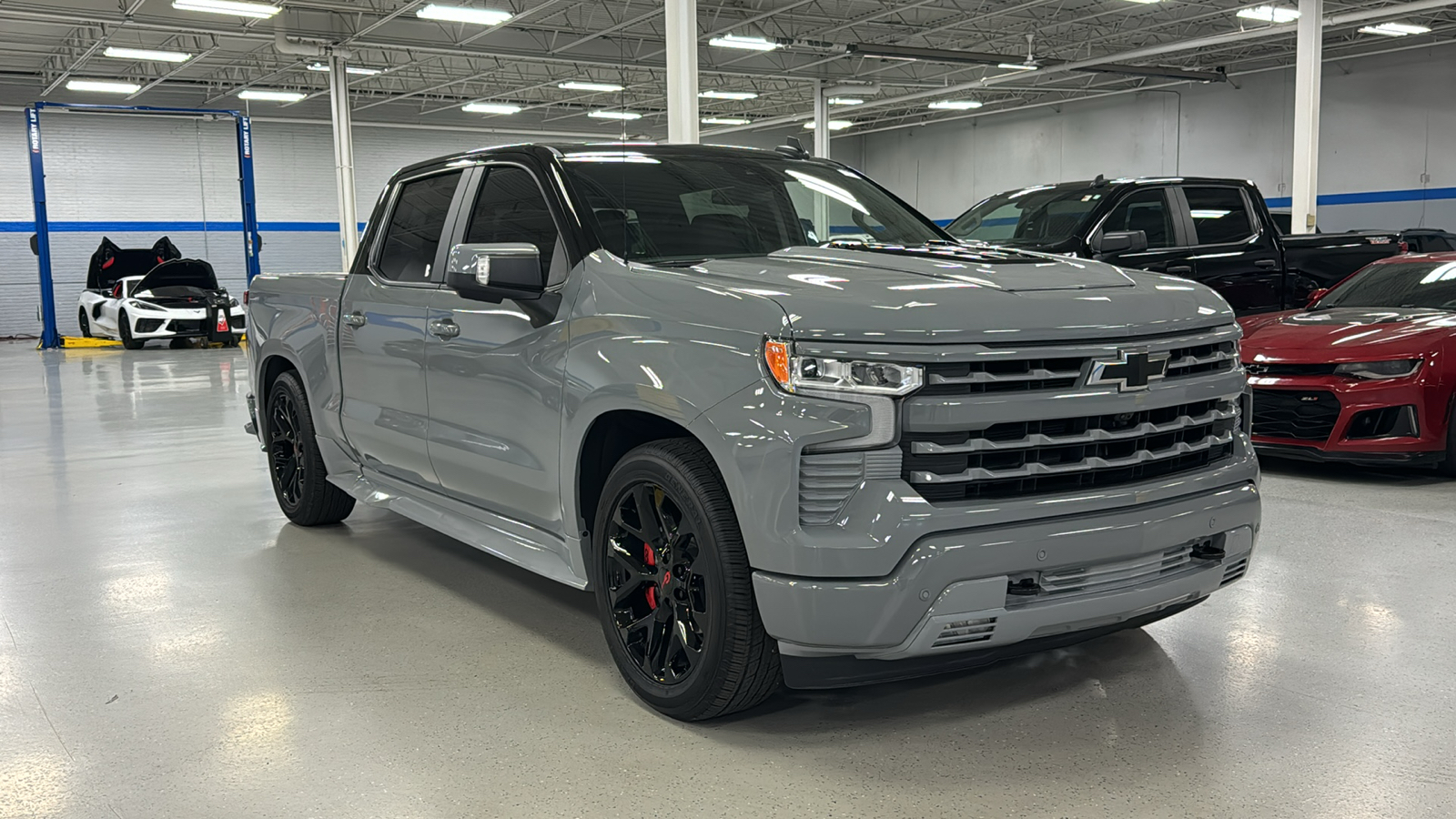 2024 Chevrolet Silverado 1500 RST 3