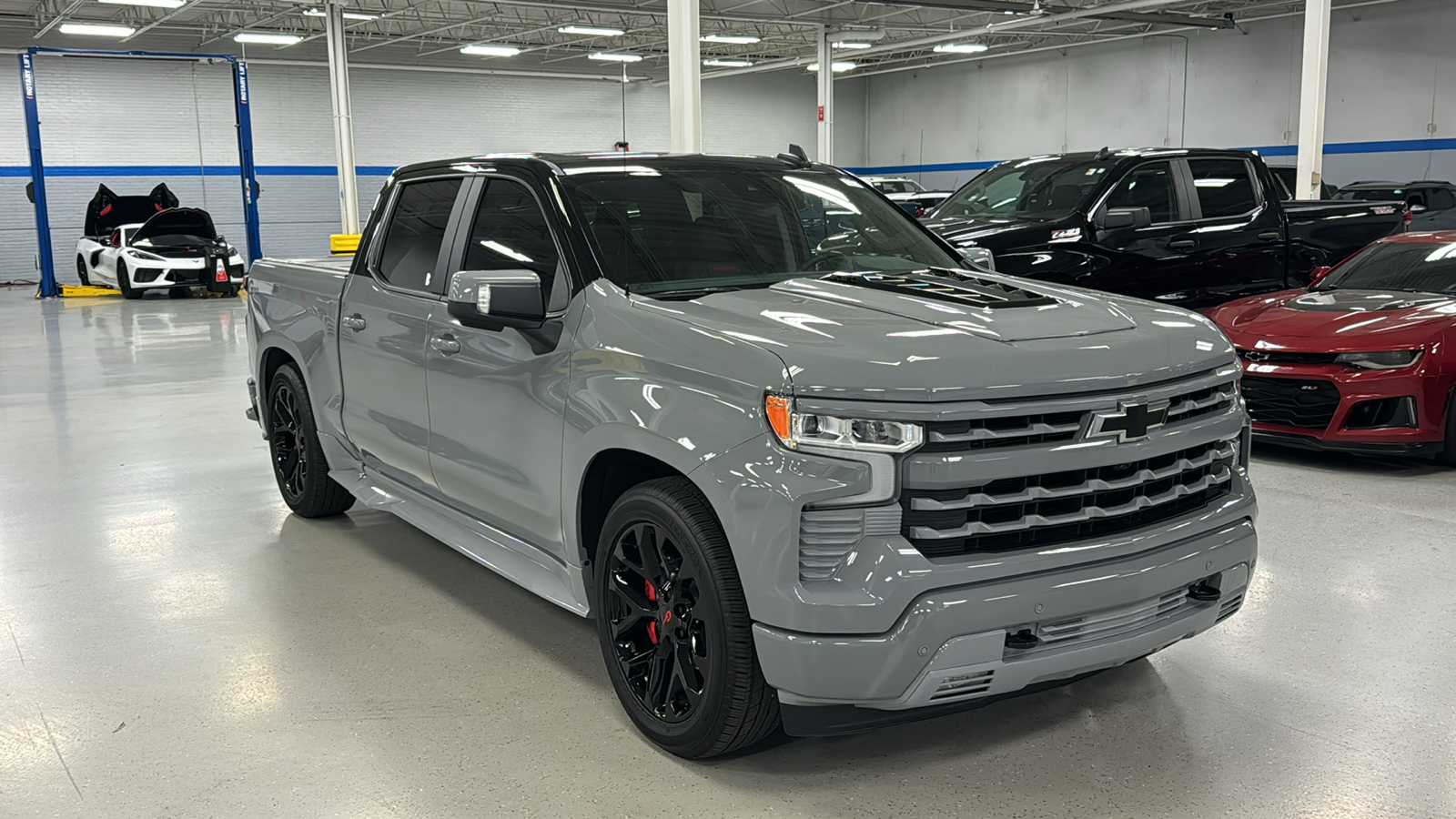 2024 Chevrolet Silverado 1500 RST 4