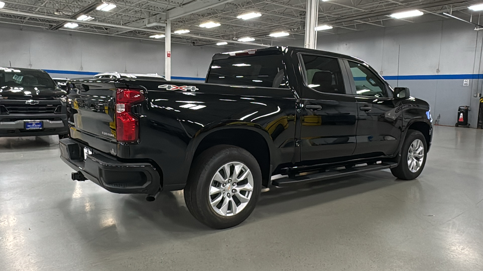 2024 Chevrolet Silverado 1500 Custom 5