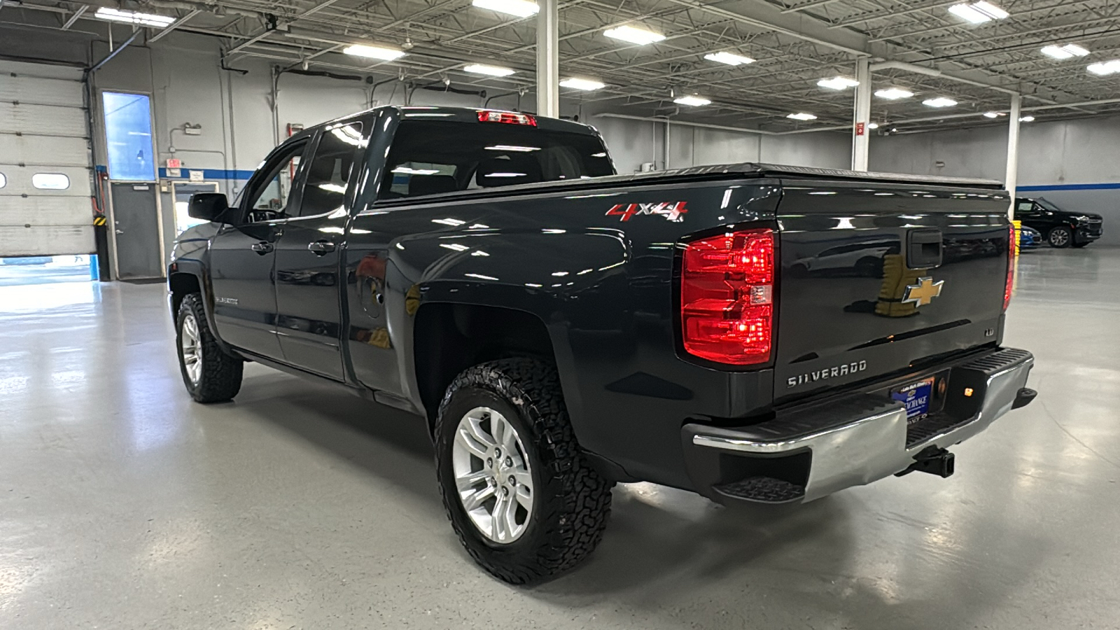 2019 Chevrolet Silverado 1500 LD LT 10