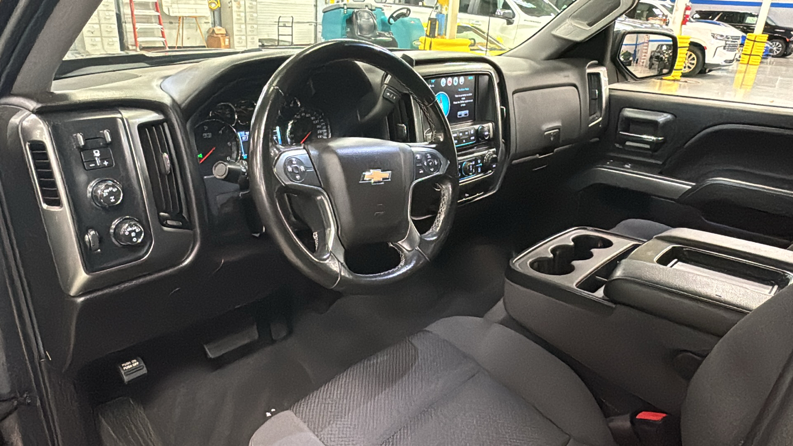 2019 Chevrolet Silverado 1500 LD LT 11