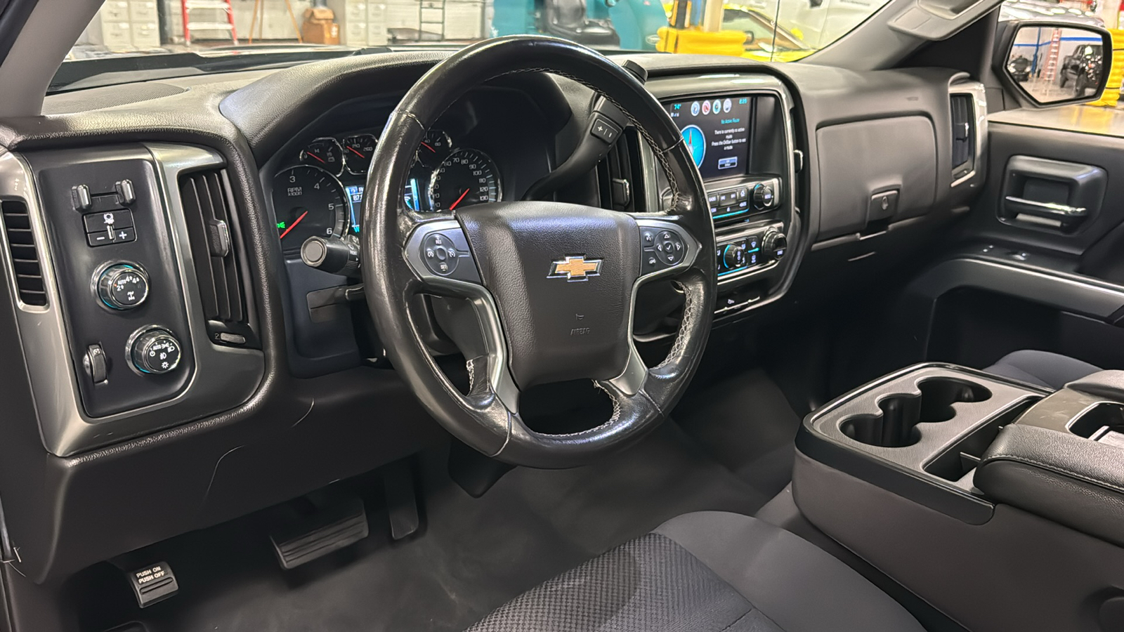 2019 Chevrolet Silverado 1500 LD LT 12