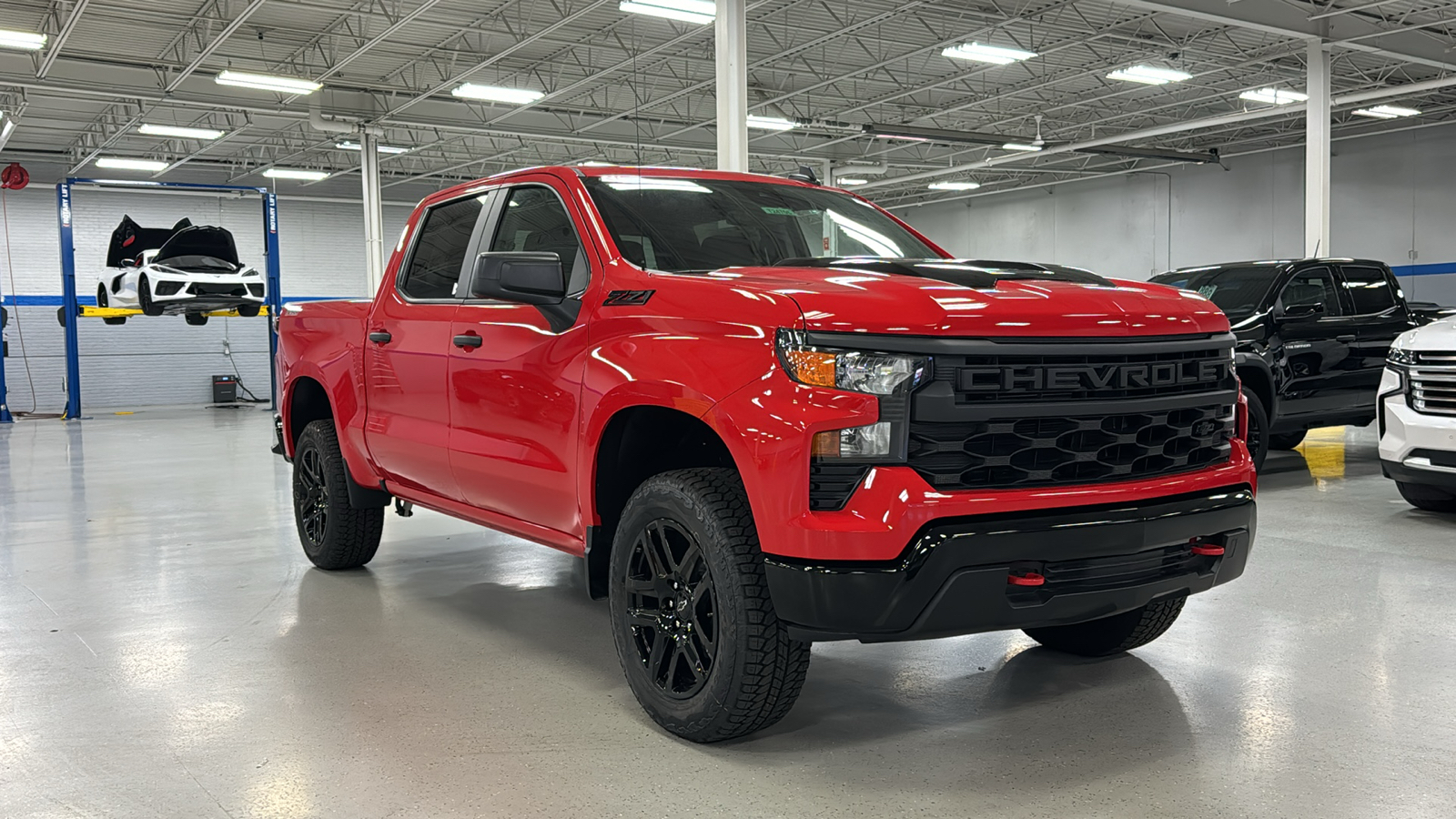 2024 Chevrolet Silverado 1500 Custom Trail Boss 1