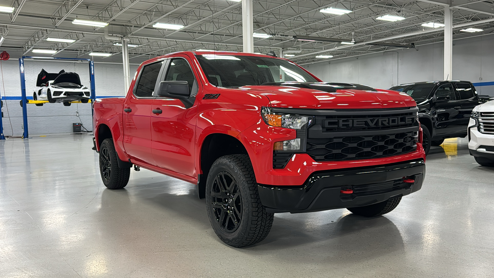 2024 Chevrolet Silverado 1500 Custom Trail Boss 2