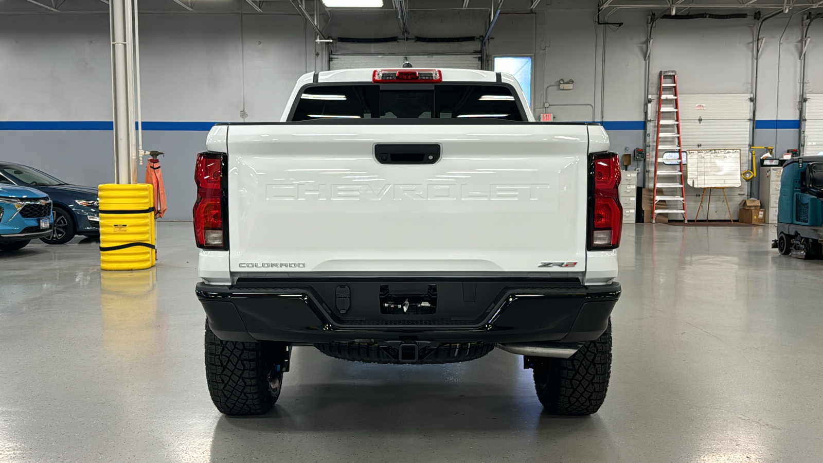 2024 Chevrolet Colorado ZR2 5