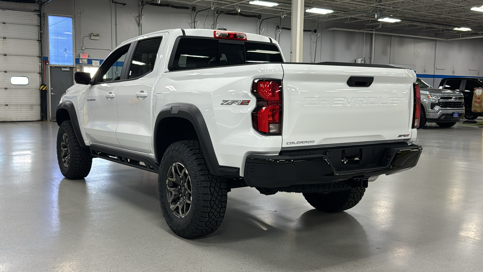 2024 Chevrolet Colorado ZR2 6