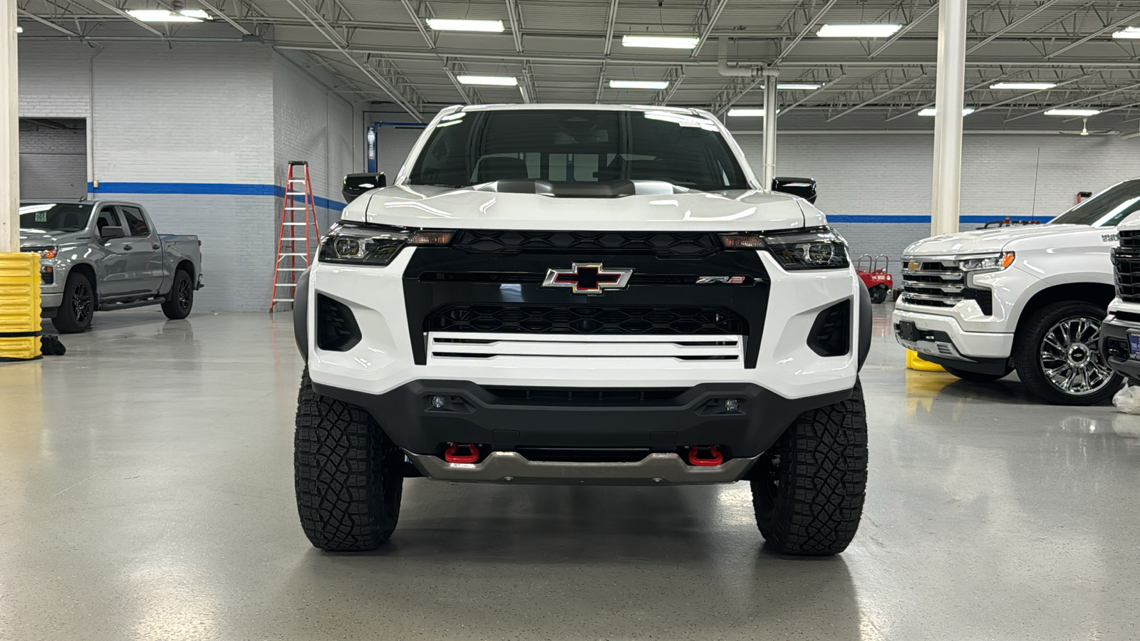 2024 Chevrolet Colorado ZR2 18