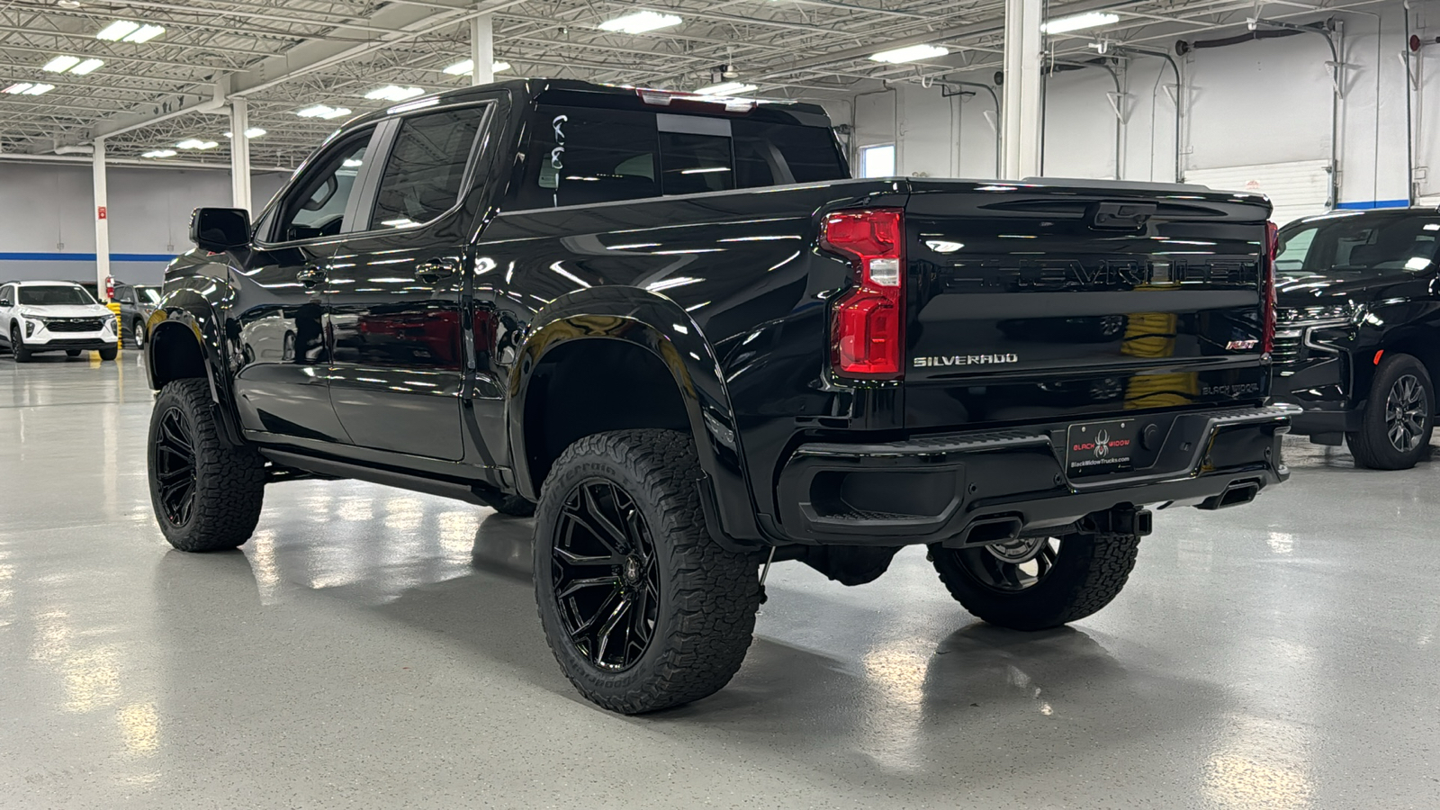 2024 Chevrolet Silverado 1500 RST 8