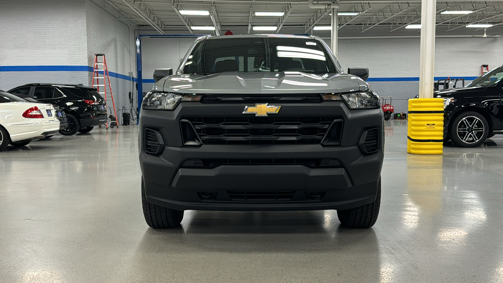 2024 Chevrolet Colorado Work Truck 16