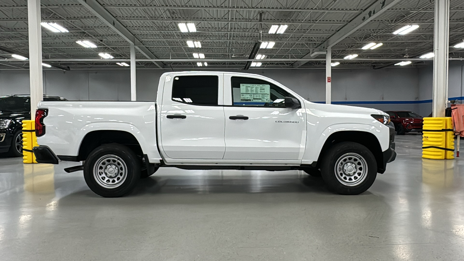 2024 Chevrolet Colorado Work Truck 3