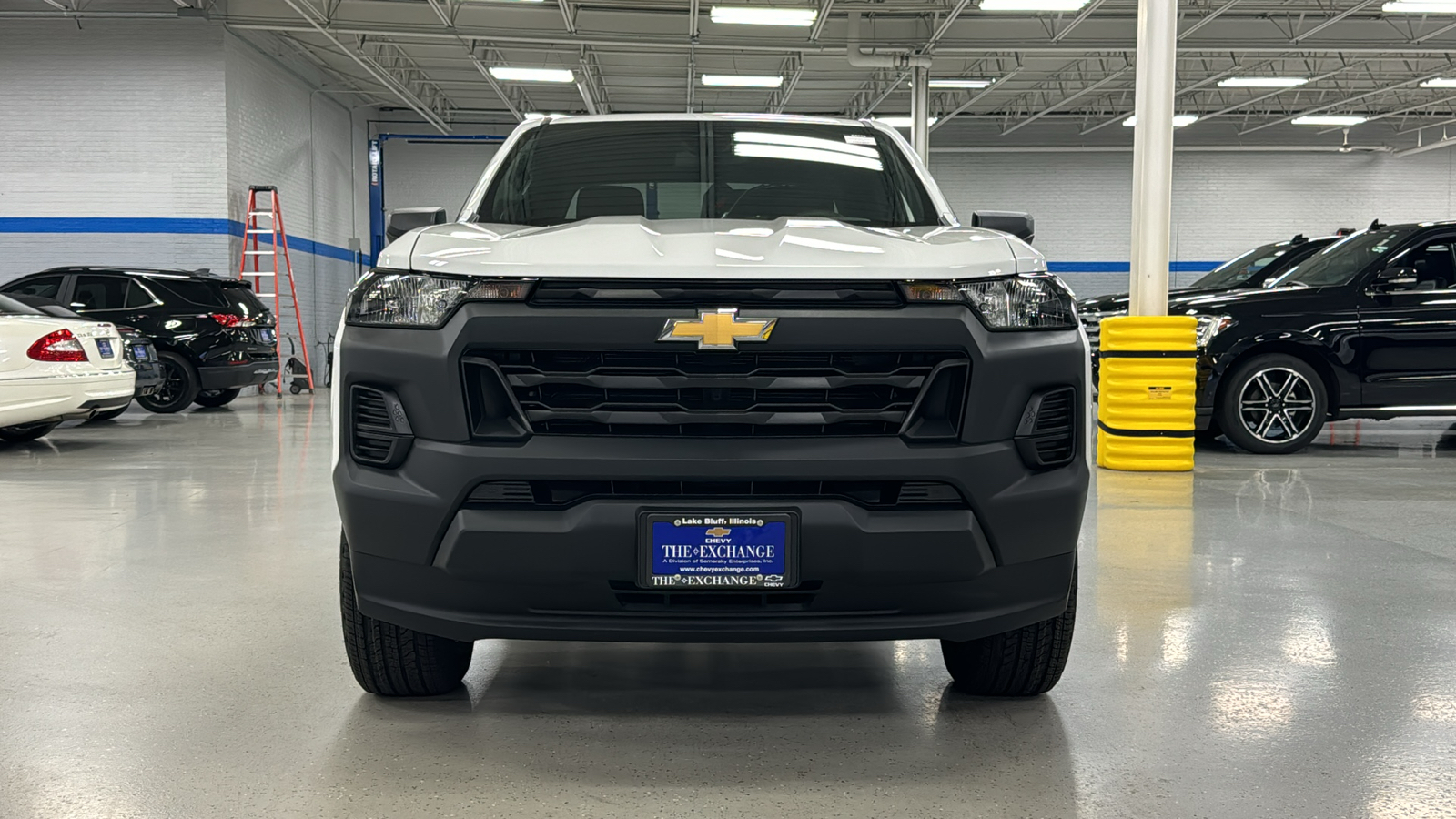 2024 Chevrolet Colorado Work Truck 17