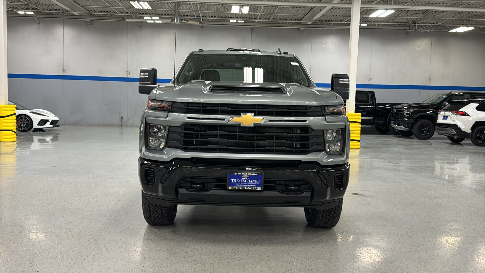 2025 Chevrolet Silverado 2500HD Custom 19