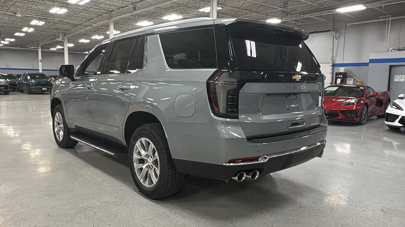 2025 Chevrolet Tahoe Premier 8