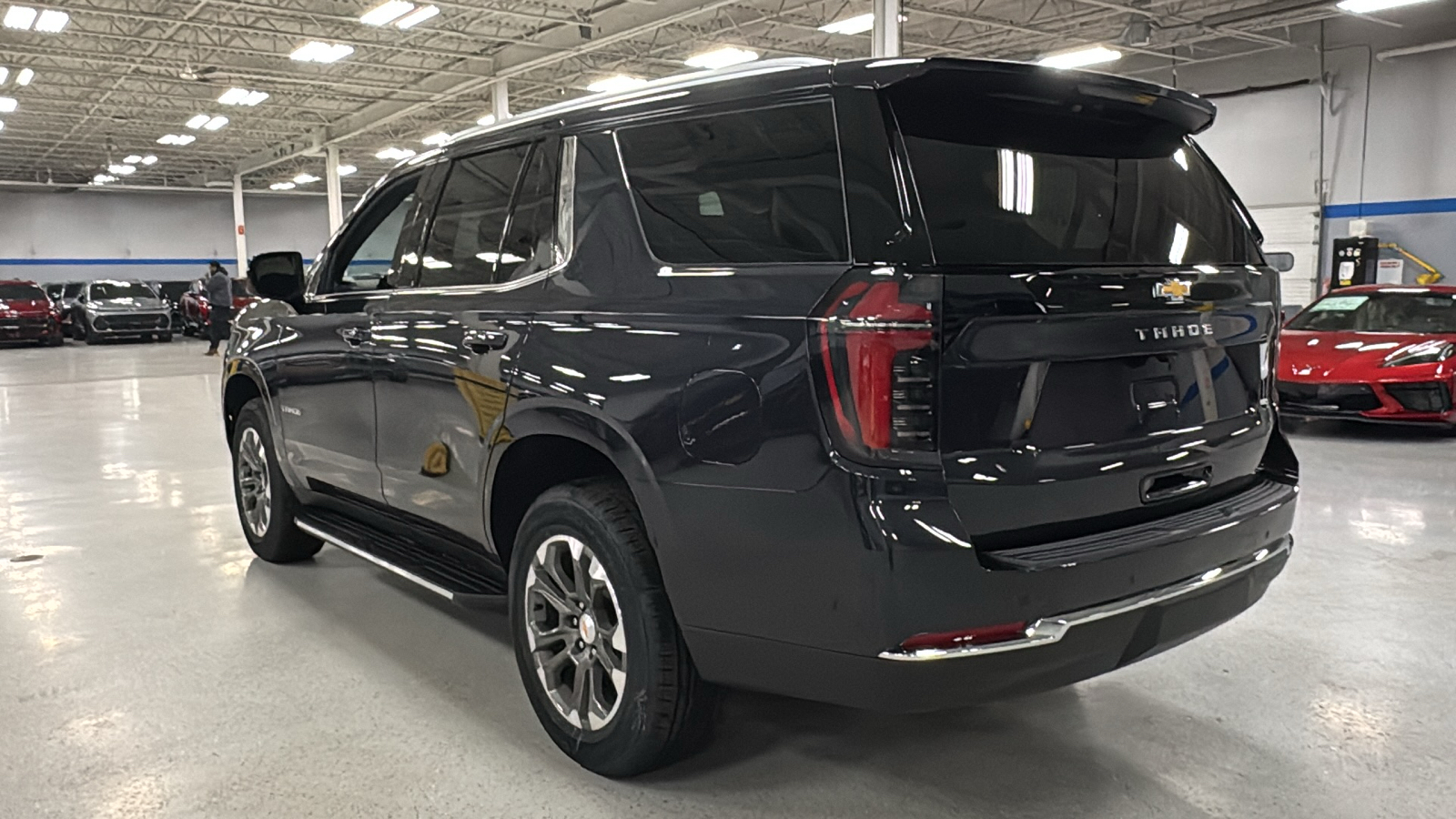 2025 Chevrolet Tahoe LS 9