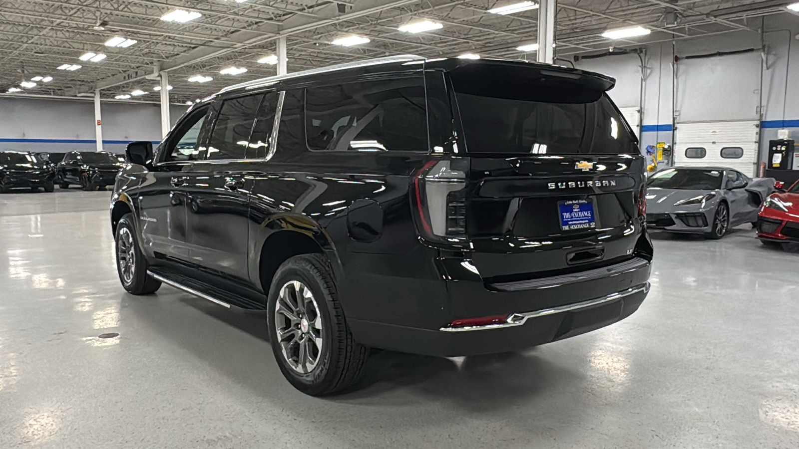 2025 Chevrolet Suburban LT 7