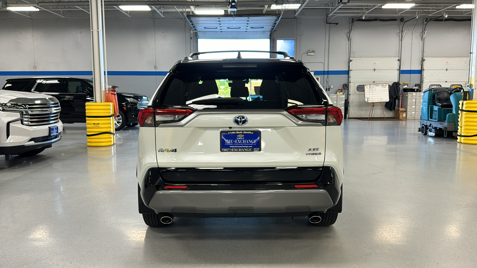 2021 Toyota RAV4 Hybrid XSE 5